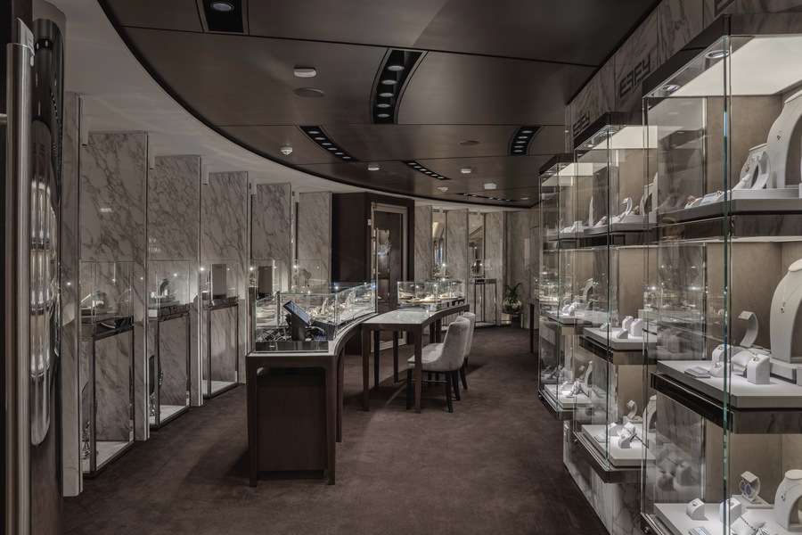 MSC Cruises MSC World Europa Fine Jewellery - Ivan Sarfatti and MSC Rights 3.jpg